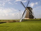 windpark_versus_molen__flickr_essent-nieuws_.jpg